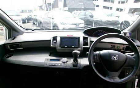 Honda Freed I, 2016 год, 843 000 рублей, 7 фотография