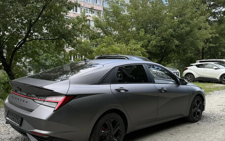 Hyundai Elantra, 2023 год, 1 210 000 рублей, 6 фотография