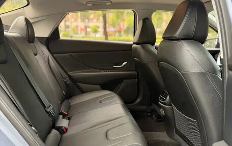 Hyundai Elantra, 2023 год, 1 430 018 рублей, 12 фотография