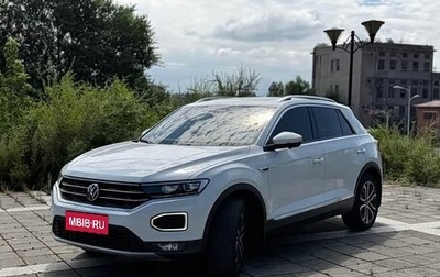 Volkswagen T-Roc I, 2022 год, 1 420 000 рублей, 1 фотография