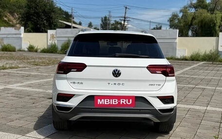 Volkswagen T-Roc I, 2022 год, 1 420 000 рублей, 5 фотография