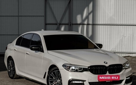 BMW 5 серия, 2018 год, 2 800 000 рублей, 3 фотография