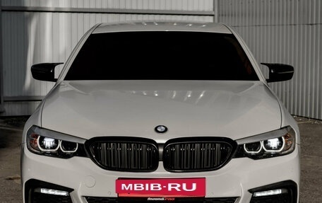 BMW 5 серия, 2018 год, 2 800 000 рублей, 2 фотография