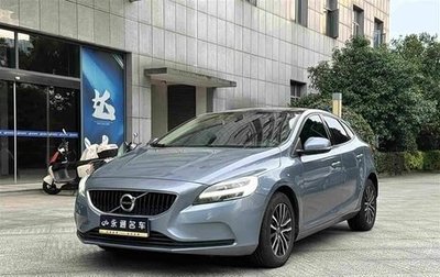 Volvo V40 II рестайлинг, 2018 год, 1 150 000 рублей, 1 фотография