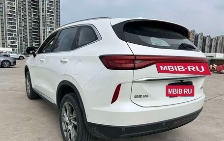 Haval H6, 2023 год, 1 240 000 рублей, 5 фотография