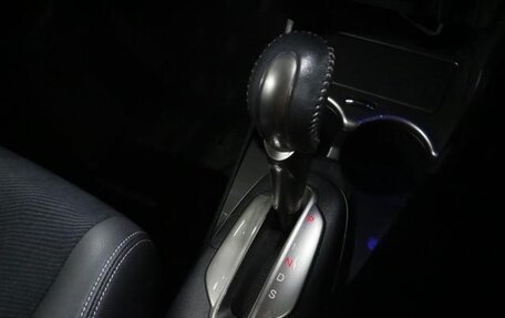 Honda Insight II рестайлинг, 2014 год, 658 000 рублей, 13 фотография