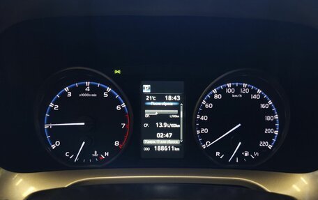 Toyota RAV4, 2017 год, 2 340 000 рублей, 10 фотография