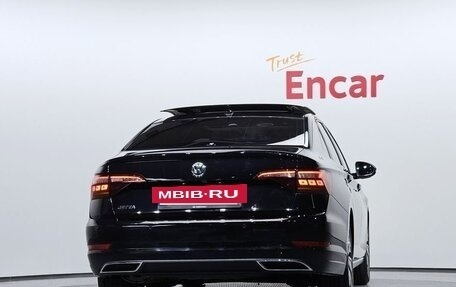 Volkswagen Jetta VII, 2021 год, 1 752 000 рублей, 3 фотография