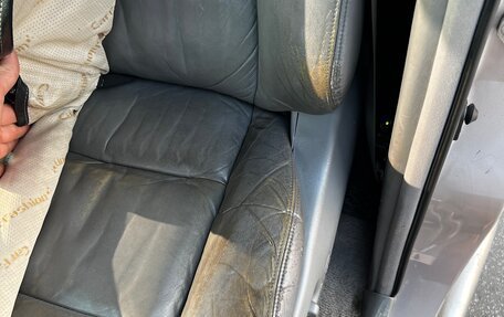 Toyota Land Cruiser 100 рестайлинг 2, 1999 год, 1 310 000 рублей, 11 фотография