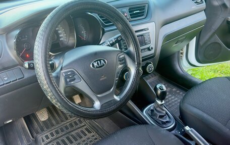 KIA Rio III рестайлинг, 2016 год, 1 000 000 рублей, 4 фотография