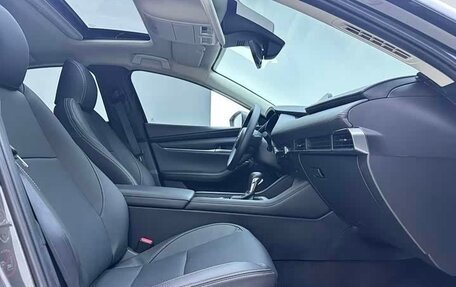 Mazda 3, 2022 год, 1 700 008 рублей, 16 фотография