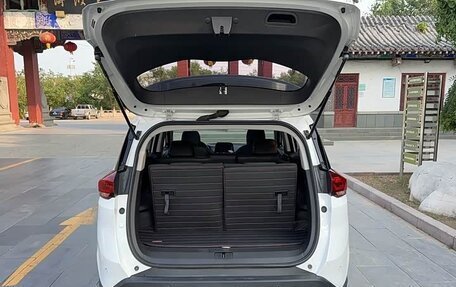 Chevrolet Orlando, 2019 год, 1 290 000 рублей, 12 фотография