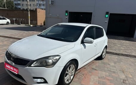 KIA cee'd I рестайлинг, 2011 год, 589 000 рублей, 1 фотография