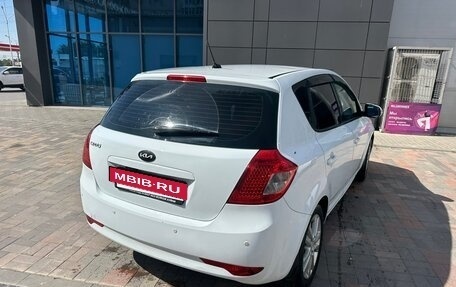 KIA cee'd I рестайлинг, 2011 год, 589 000 рублей, 17 фотография