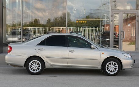 Toyota Camry V40, 2002 год, 700 000 рублей, 4 фотография