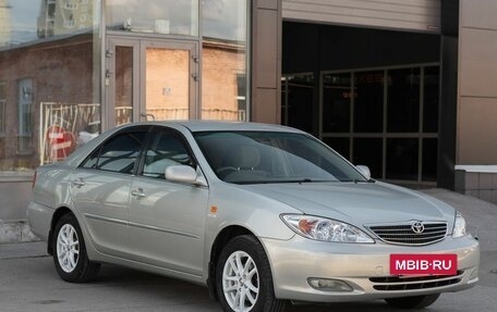 Toyota Camry V40, 2002 год, 700 000 рублей, 3 фотография