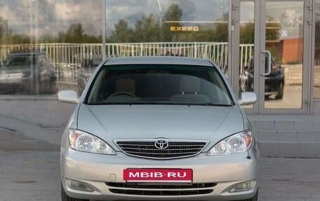 Toyota Camry V40, 2002 год, 700 000 рублей, 2 фотография
