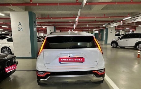KIA Niro, 2023 год, 2 100 000 рублей, 3 фотография