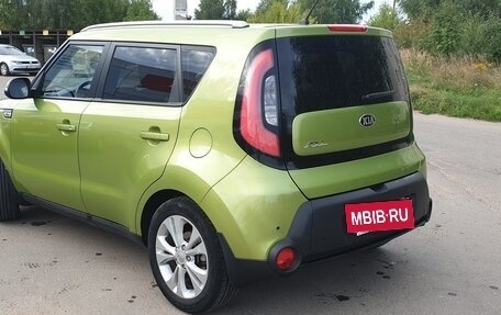 KIA Soul II рестайлинг, 2015 год, 1 500 000 рублей, 3 фотография
