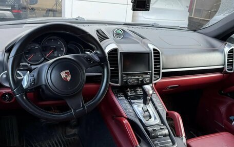 Porsche Cayenne III, 2014 год, 2 499 000 рублей, 2 фотография