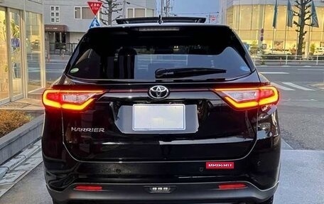 Toyota Harrier, 2020 год, 2 170 000 рублей, 5 фотография