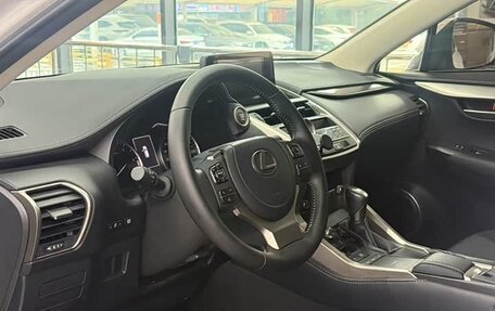 Lexus NX I, 2020 год, 2 880 000 рублей, 8 фотография