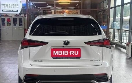 Lexus NX I, 2020 год, 2 880 000 рублей, 5 фотография