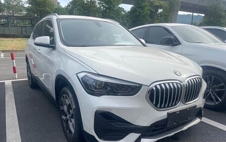 BMW X1, 2022 год, 1 980 000 рублей, 2 фотография