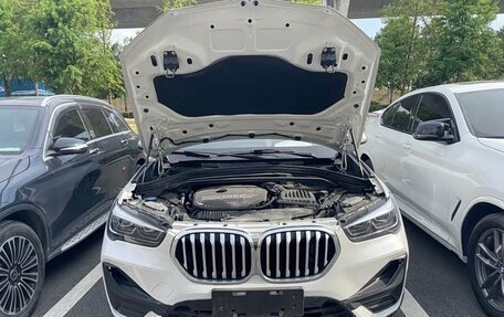 BMW X1, 2022 год, 1 980 000 рублей, 7 фотография