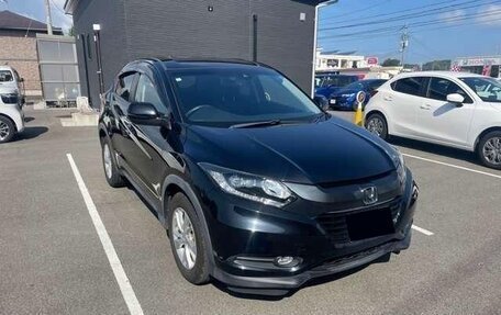Honda Vezel, 2020 год, 1 342 000 рублей, 3 фотография