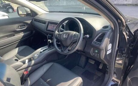 Honda Vezel, 2020 год, 1 342 000 рублей, 10 фотография