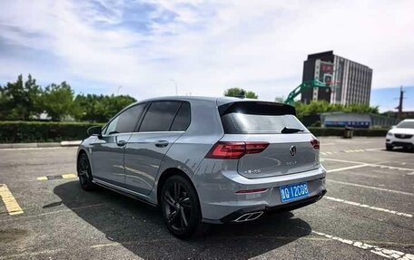 Volkswagen Golf VIII, 2022 год, 1 580 000 рублей, 4 фотография