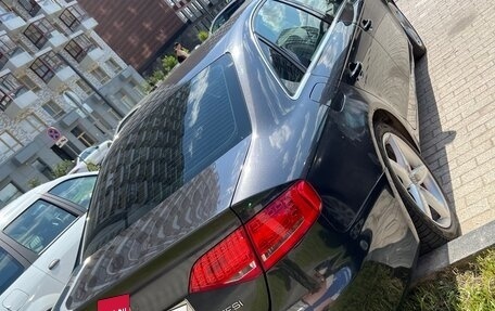Audi A4, 2011 год, 820 000 рублей, 11 фотография