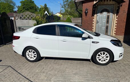 KIA Rio III рестайлинг, 2016 год, 1 120 000 рублей, 3 фотография
