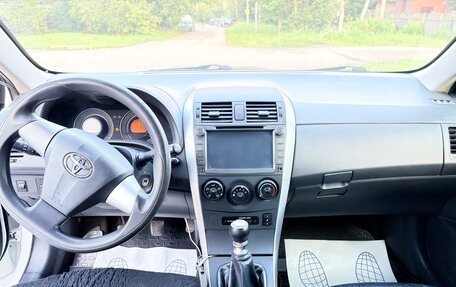 Toyota Corolla, 2012 год, 1 039 000 рублей, 10 фотография