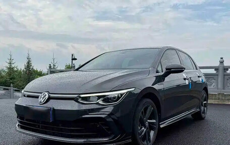 Volkswagen Golf VIII, 2022 год, 1 681 004 рублей, 3 фотография