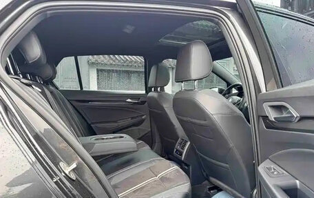 Volkswagen Golf VIII, 2022 год, 1 681 004 рублей, 10 фотография