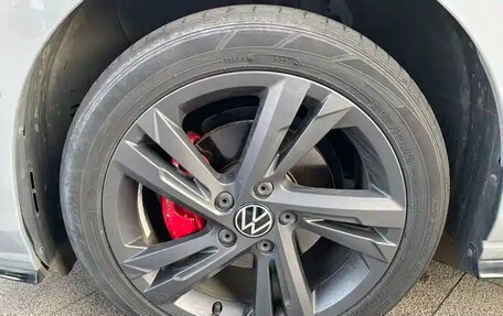 Volkswagen Golf VIII, 2023 год, 1 680 004 рублей, 24 фотография