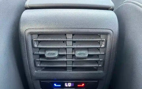 Volkswagen Golf VIII, 2023 год, 1 680 004 рублей, 20 фотография