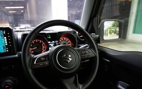 Suzuki Jimny, 2023 год, 1 624 000 рублей, 9 фотография