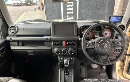 Suzuki Jimny, 2022 год, 1 556 000 рублей, 9 фотография