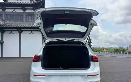 Volkswagen Golf VIII, 2022 год, 1 630 004 рублей, 7 фотография