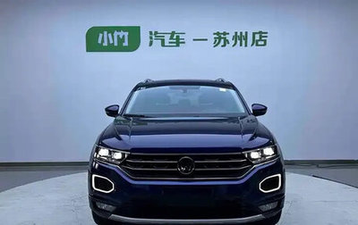 Volkswagen T-Roc I, 2022 год, 1 254 000 рублей, 1 фотография