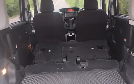 Toyota Roomy I, 2022 год, 1 189 000 рублей, 8 фотография