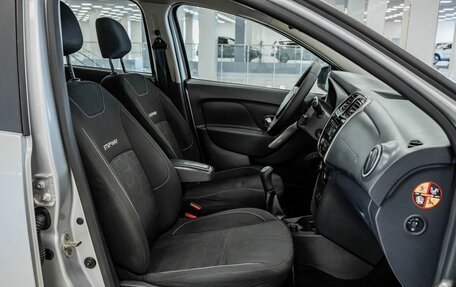 Renault Sandero II рестайлинг, 2015 год, 780 000 рублей, 11 фотография
