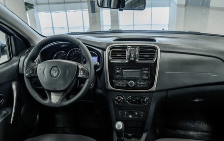 Renault Sandero II рестайлинг, 2015 год, 780 000 рублей, 9 фотография