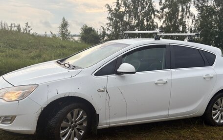 Opel Astra J, 2011 год, 700 000 рублей, 5 фотография