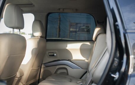 Mitsubishi Outlander III рестайлинг 3, 2007 год, 1 000 000 рублей, 12 фотография