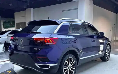 Volkswagen T-Roc I, 2022 год, 1 254 000 рублей, 4 фотография