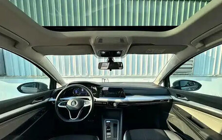 Volkswagen Golf VIII, 2021 год, 1 444 000 рублей, 8 фотография